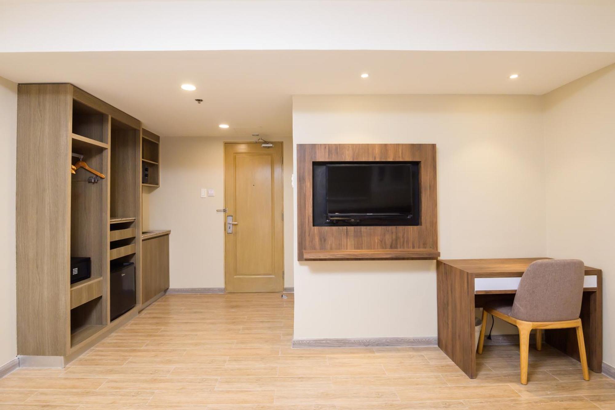 Surestay Plus By Best Western Cebu City Esterno foto