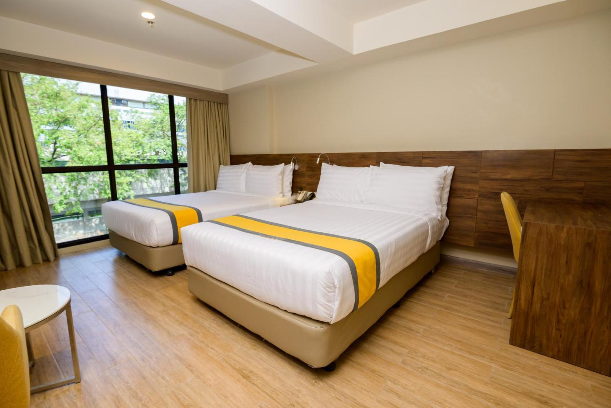 Surestay Plus By Best Western Cebu City Esterno foto