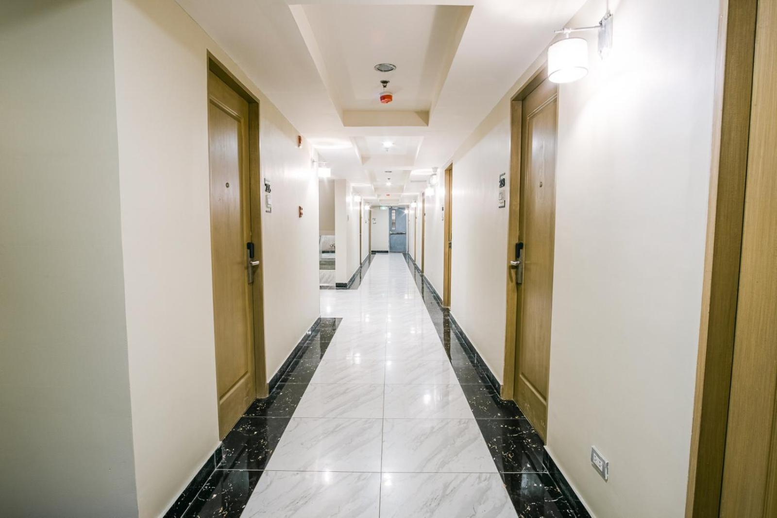 Surestay Plus By Best Western Cebu City Esterno foto