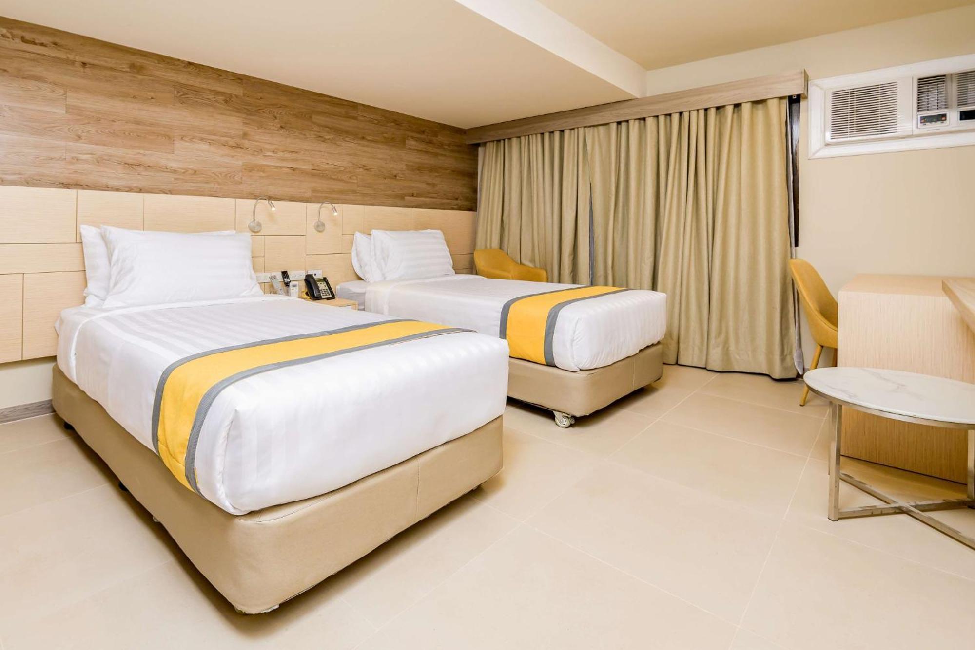 Surestay Plus By Best Western Cebu City Esterno foto